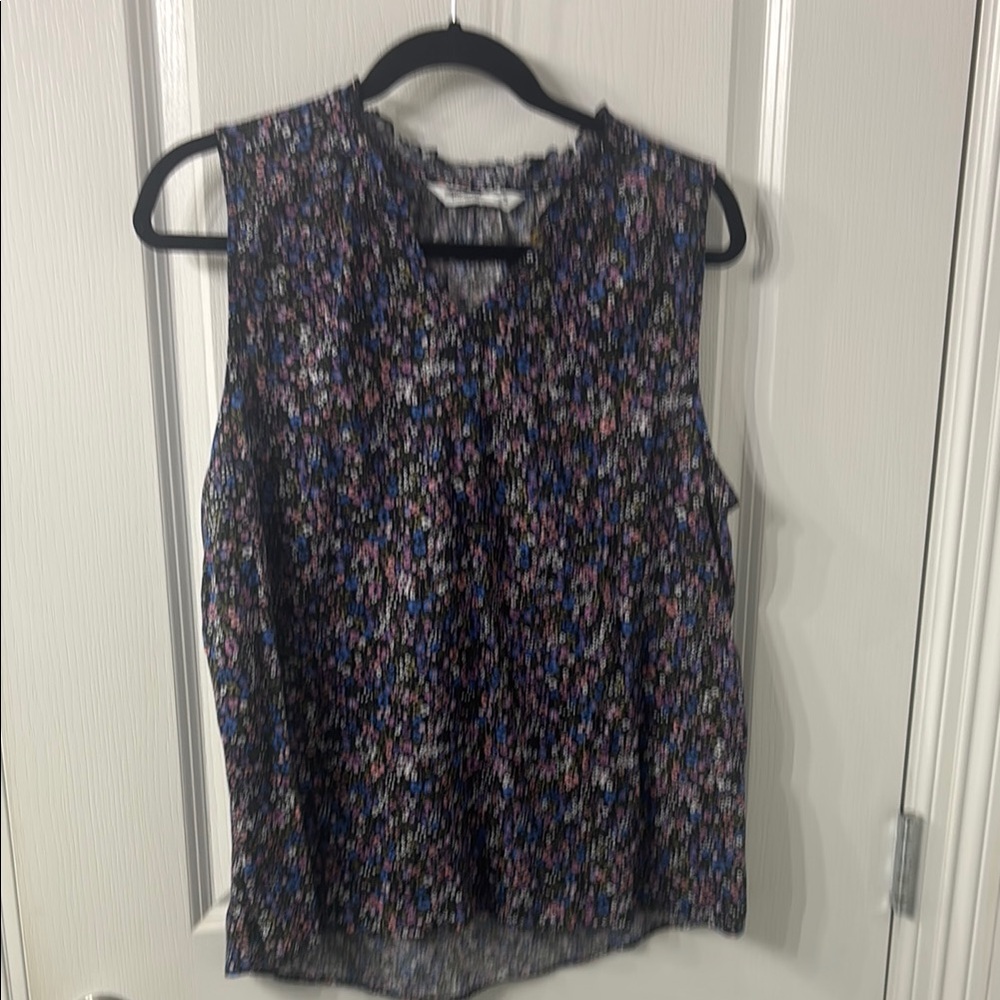 Sonoma XL Floral Sleeveless Women's Top lightweight new without tag